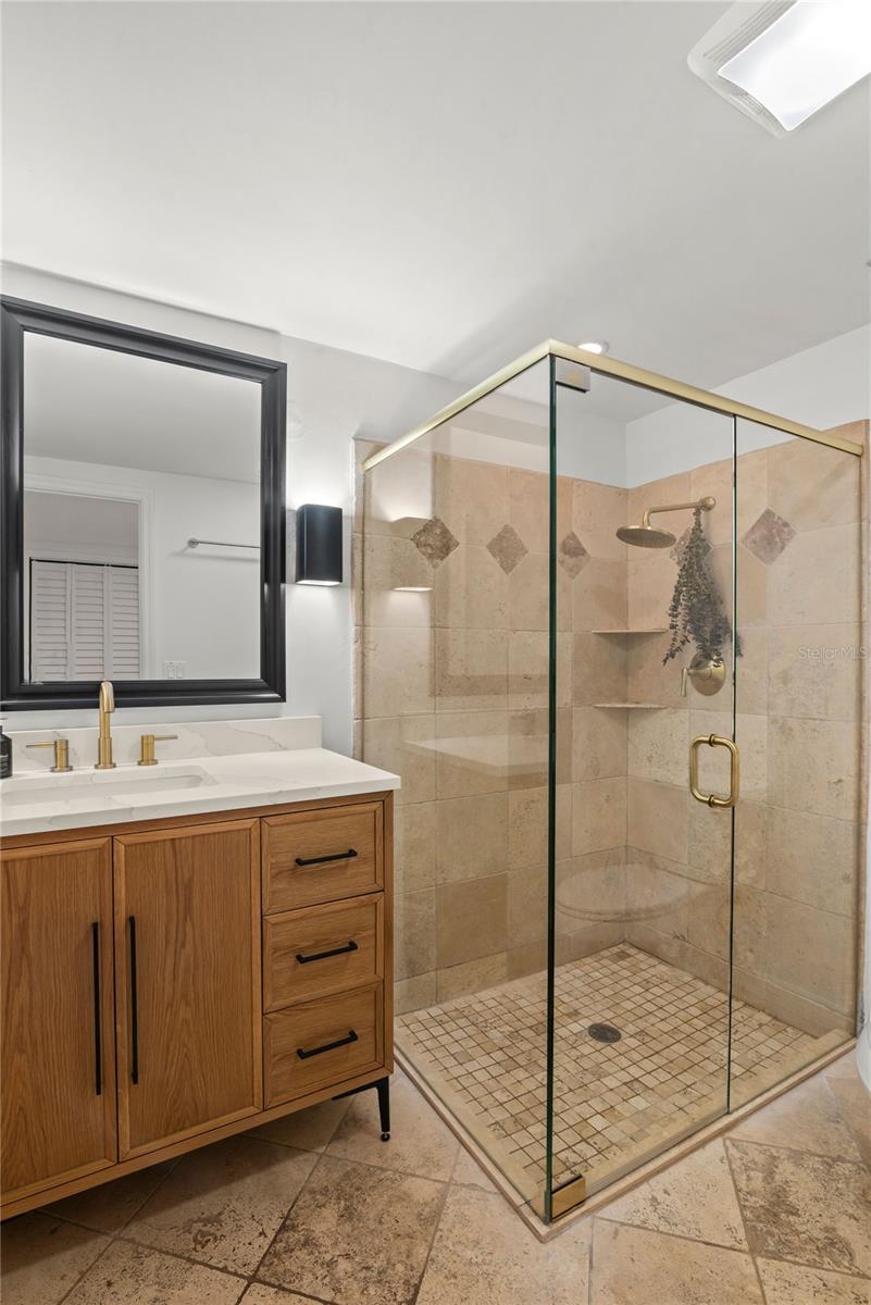 Image 31 of 47 For 1410 Osceola Court