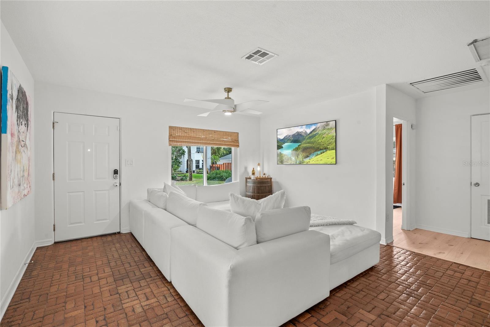 Image 6 of 47 For 1410 Osceola Court