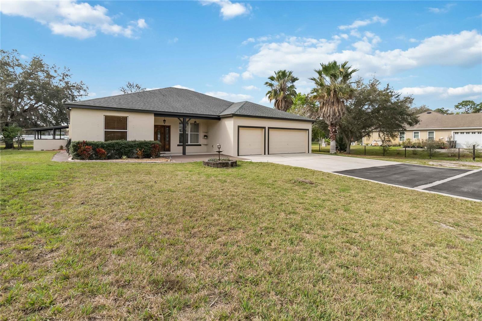 Image 4 of 38 For 18468 Sabal Street