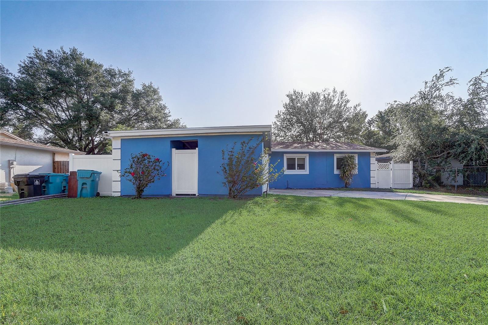 Image 21 of 37 For 2743 Grandola Drive