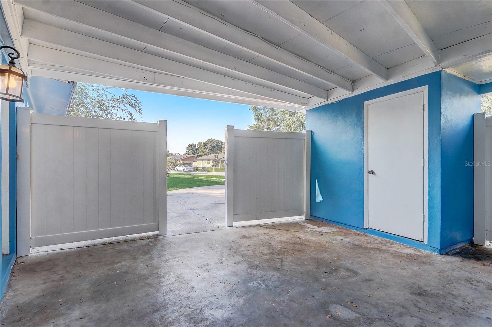 Image 22 of 37 For 2743 Grandola Drive