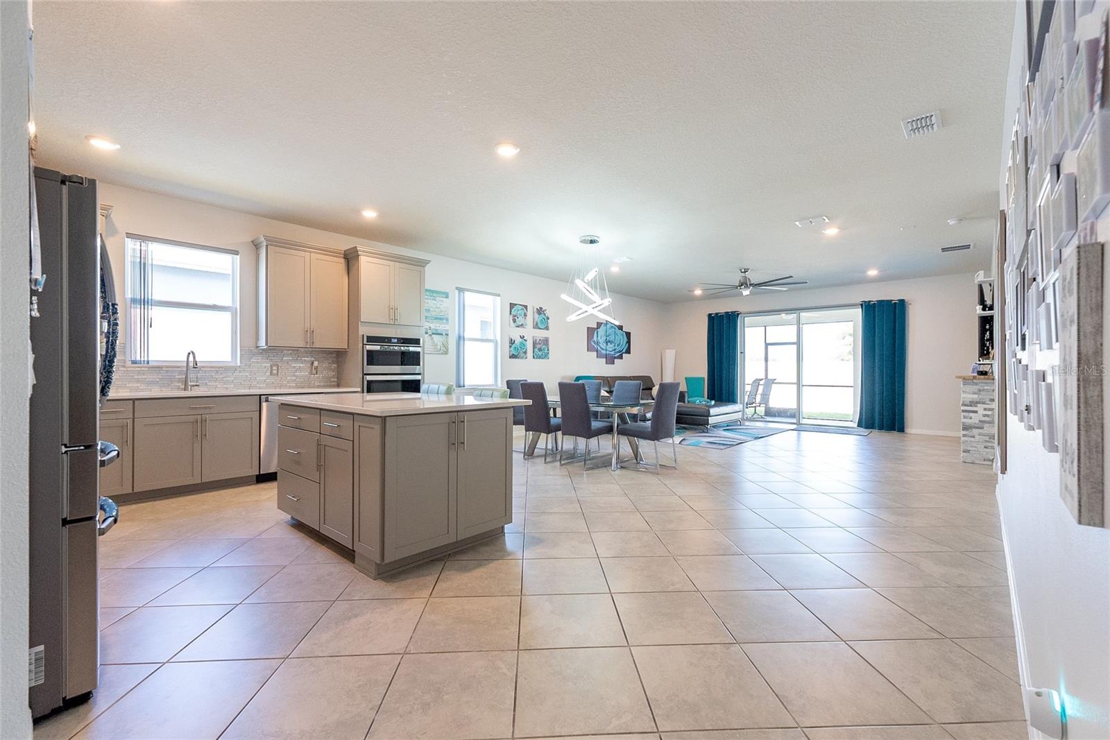 Image 9 of 43 For 5637 Cedar Chase Drive