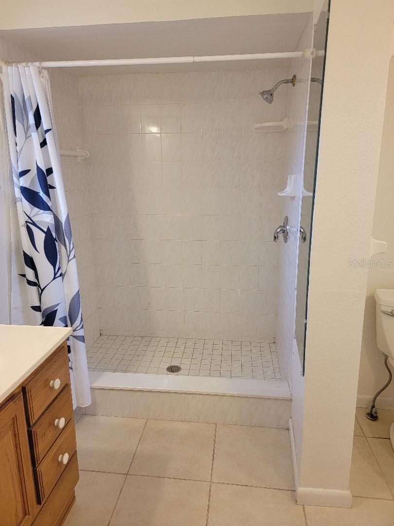 Image 15 of 19 For 2215 Hontoon Rd.