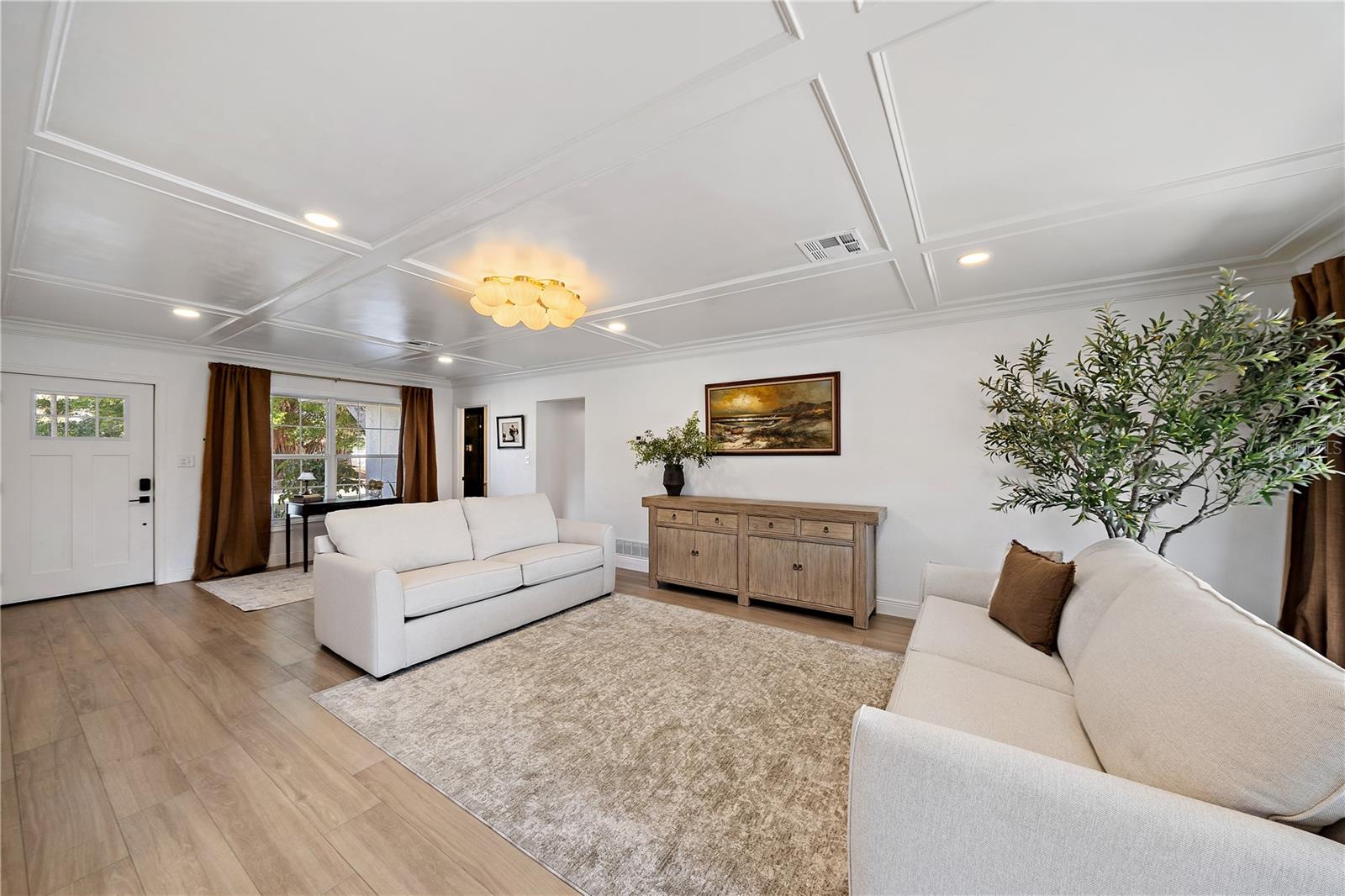 Image 4 of 19 For 7746 Westmoreland Drive