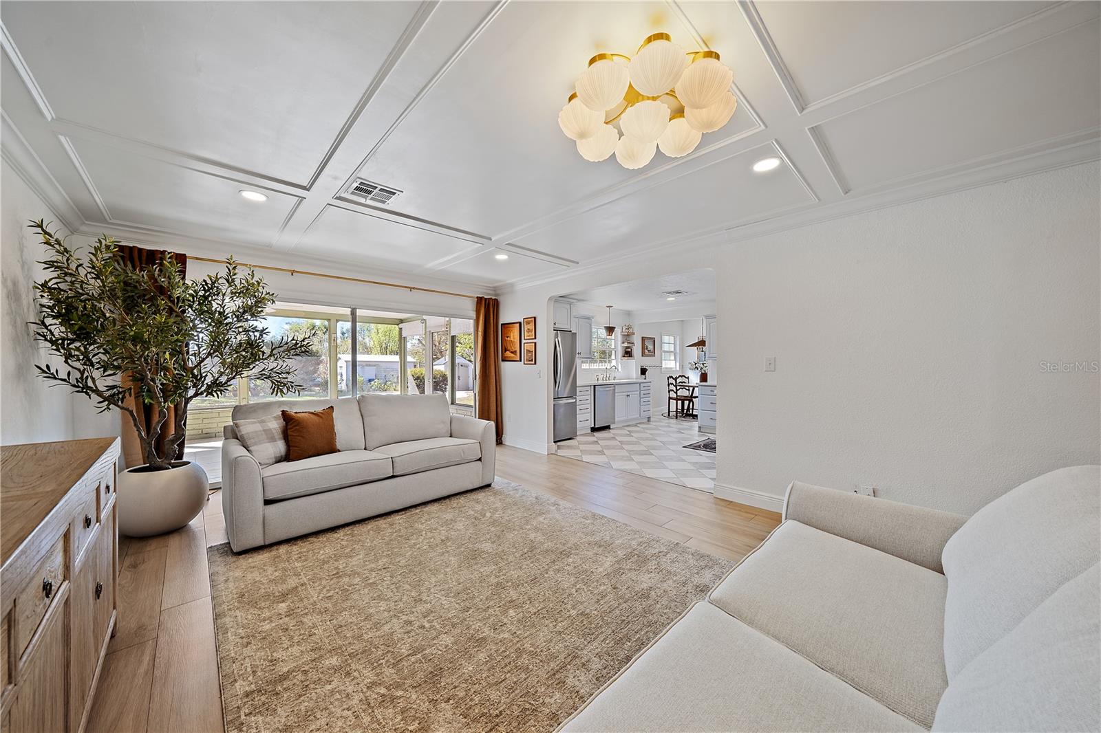 Image 6 of 19 For 7746 Westmoreland Drive