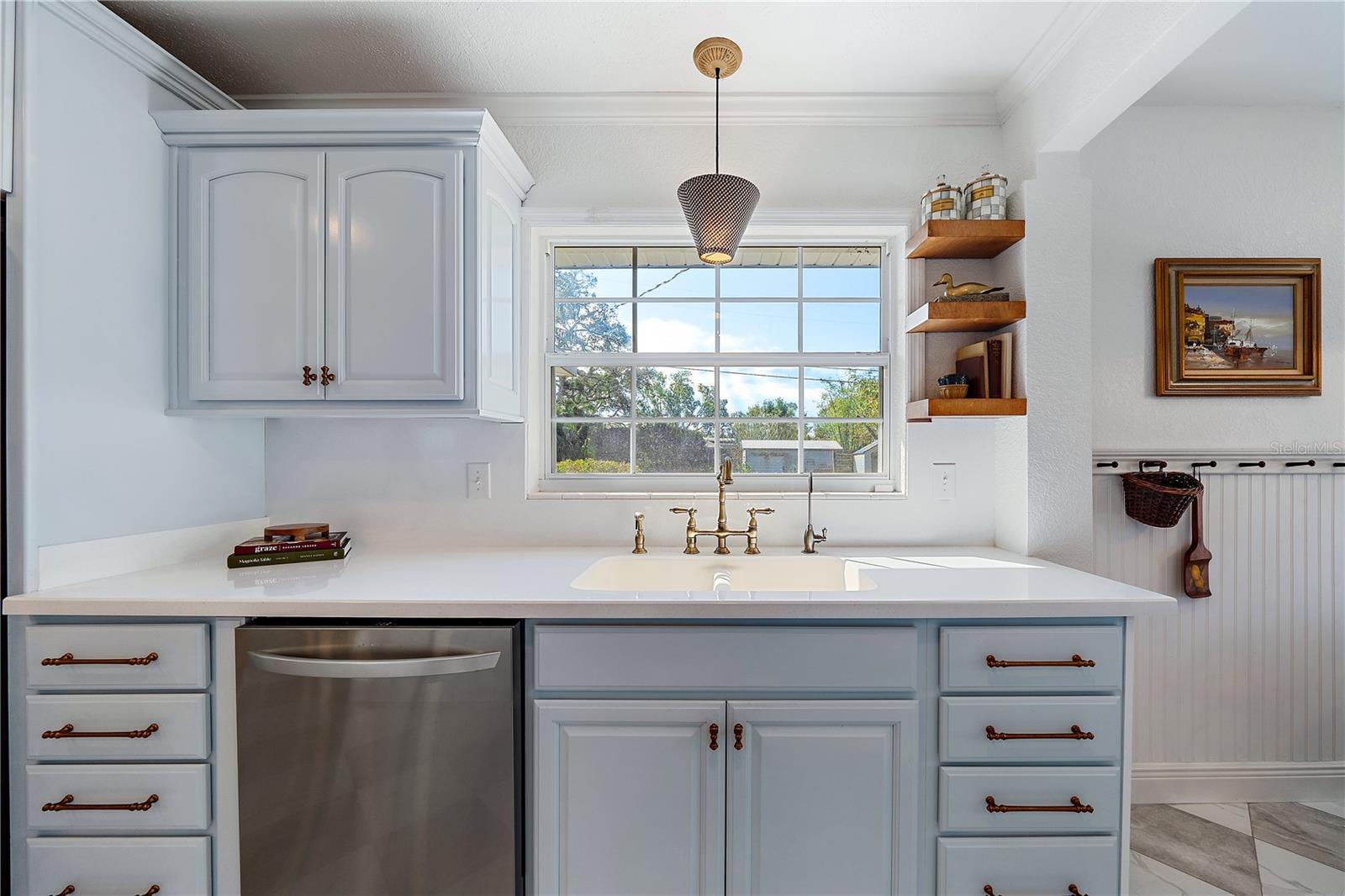 Image 9 of 19 For 7746 Westmoreland Drive