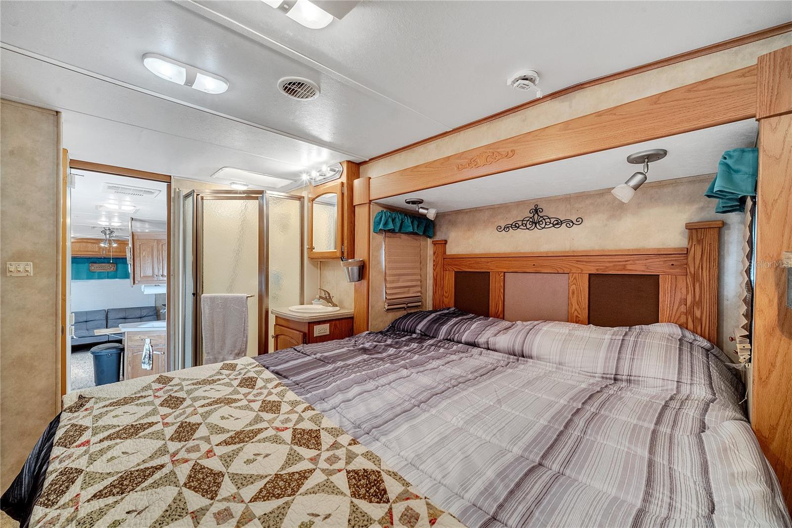 Image 20 of 48 For 11322 Goldfinch Way