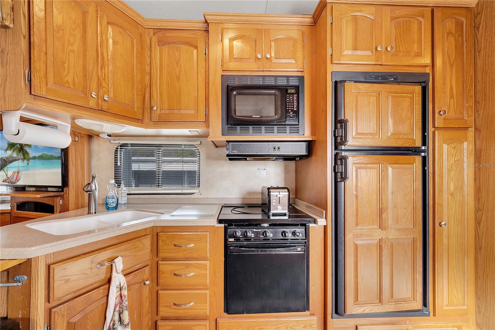 Image 7 of 48 For 11322 Goldfinch Way