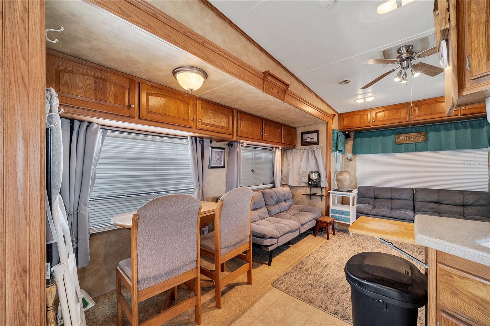 Image 9 of 48 For 11322 Goldfinch Way