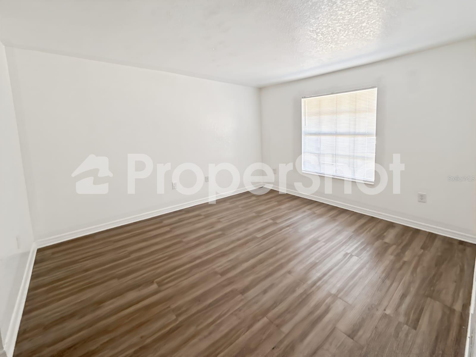 Image 7 of 11 For 2323 Mccoy Road 610
