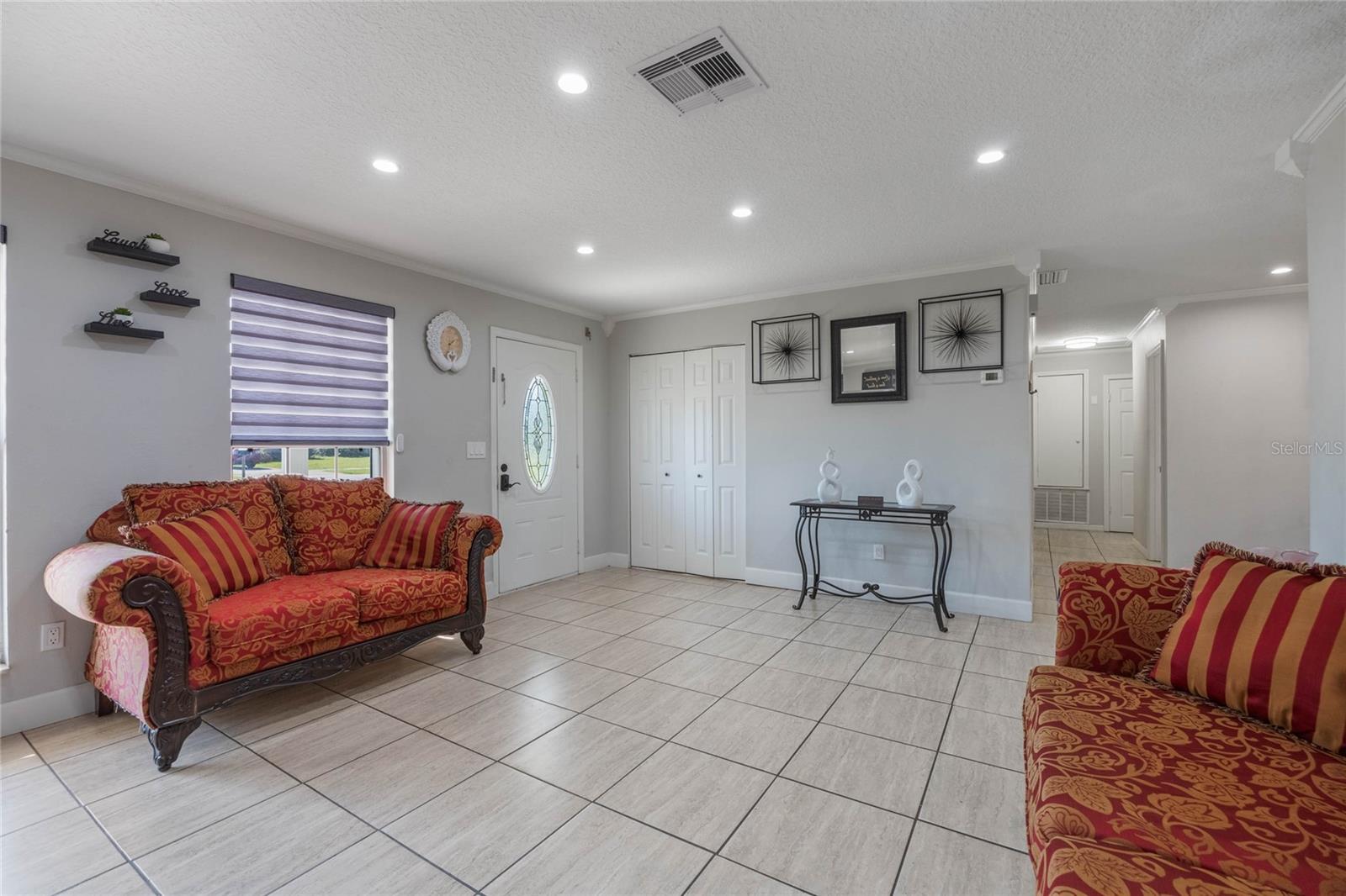 Image 10 of 64 For 2662 Hibiscus Court