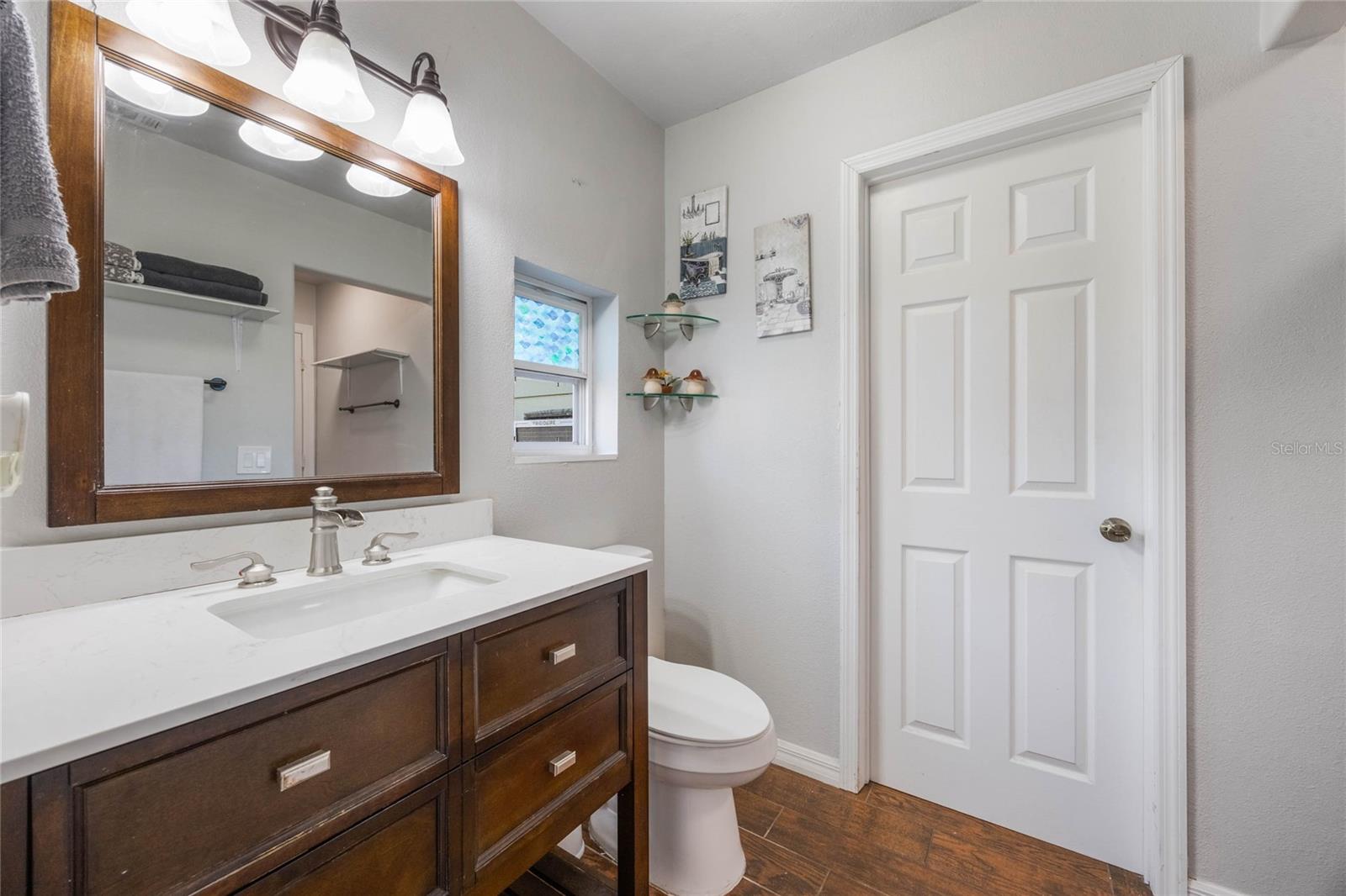 Image 30 of 64 For 2662 Hibiscus Court