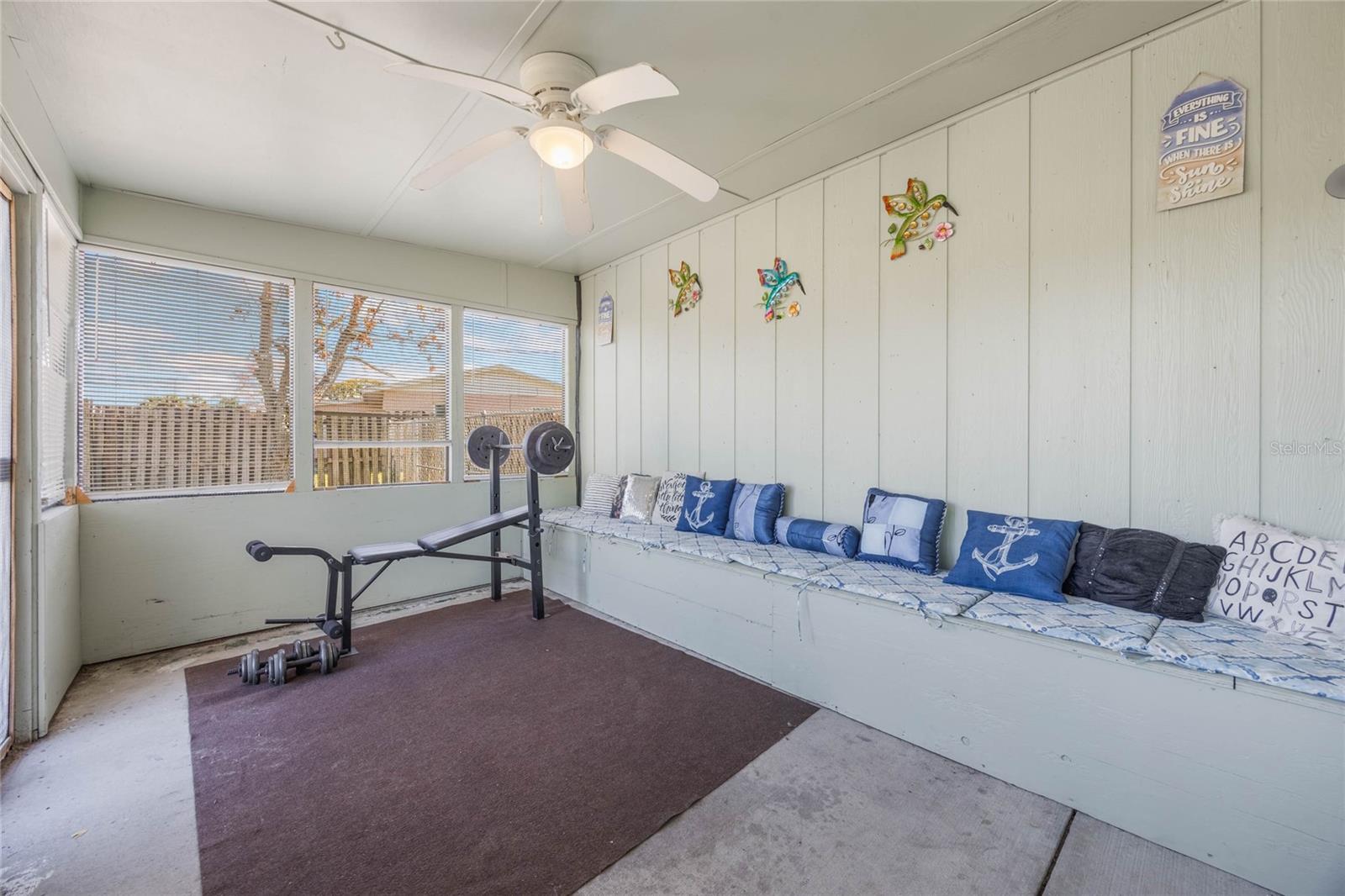 Image 33 of 64 For 2662 Hibiscus Court