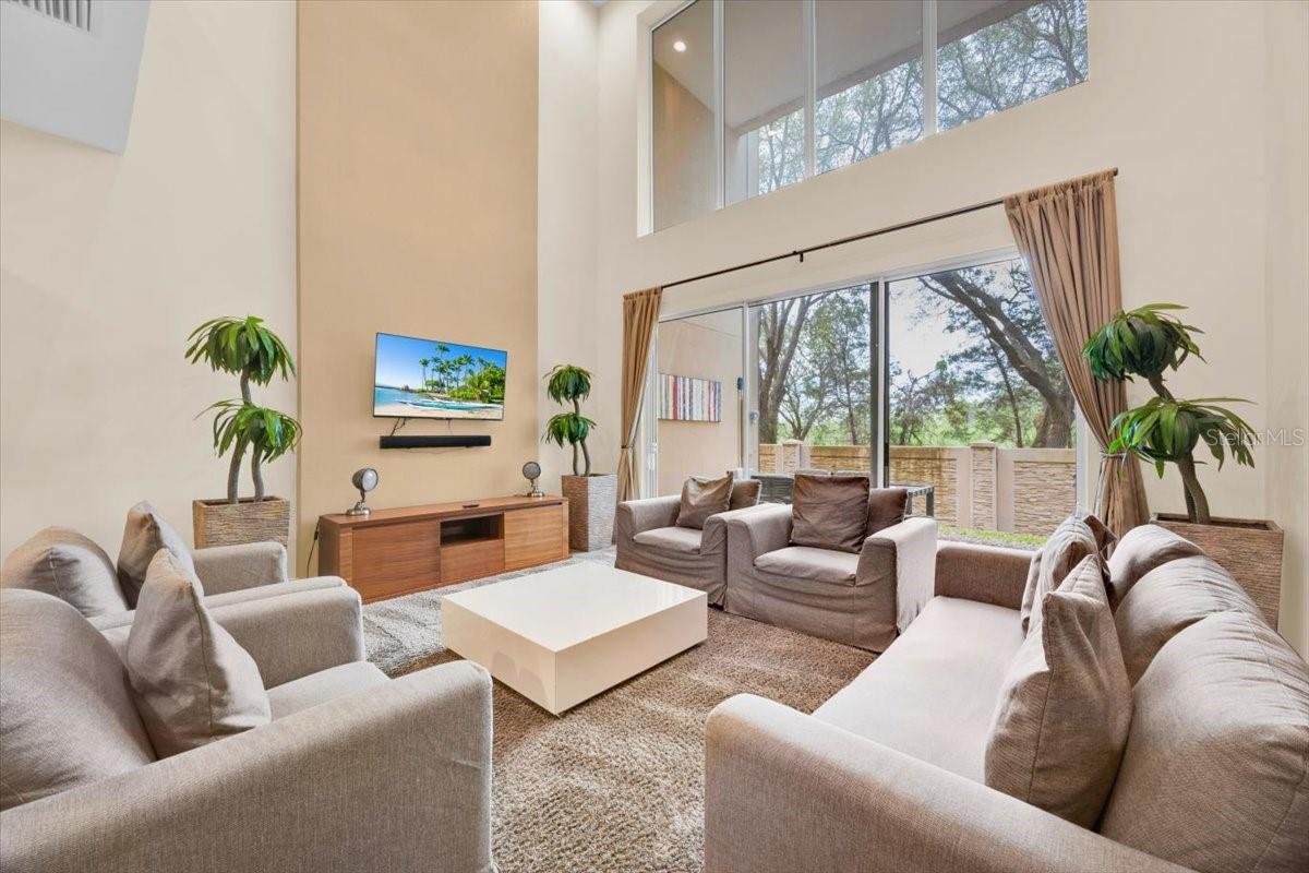 Image 10 of 32 For 7663 Recife Drive