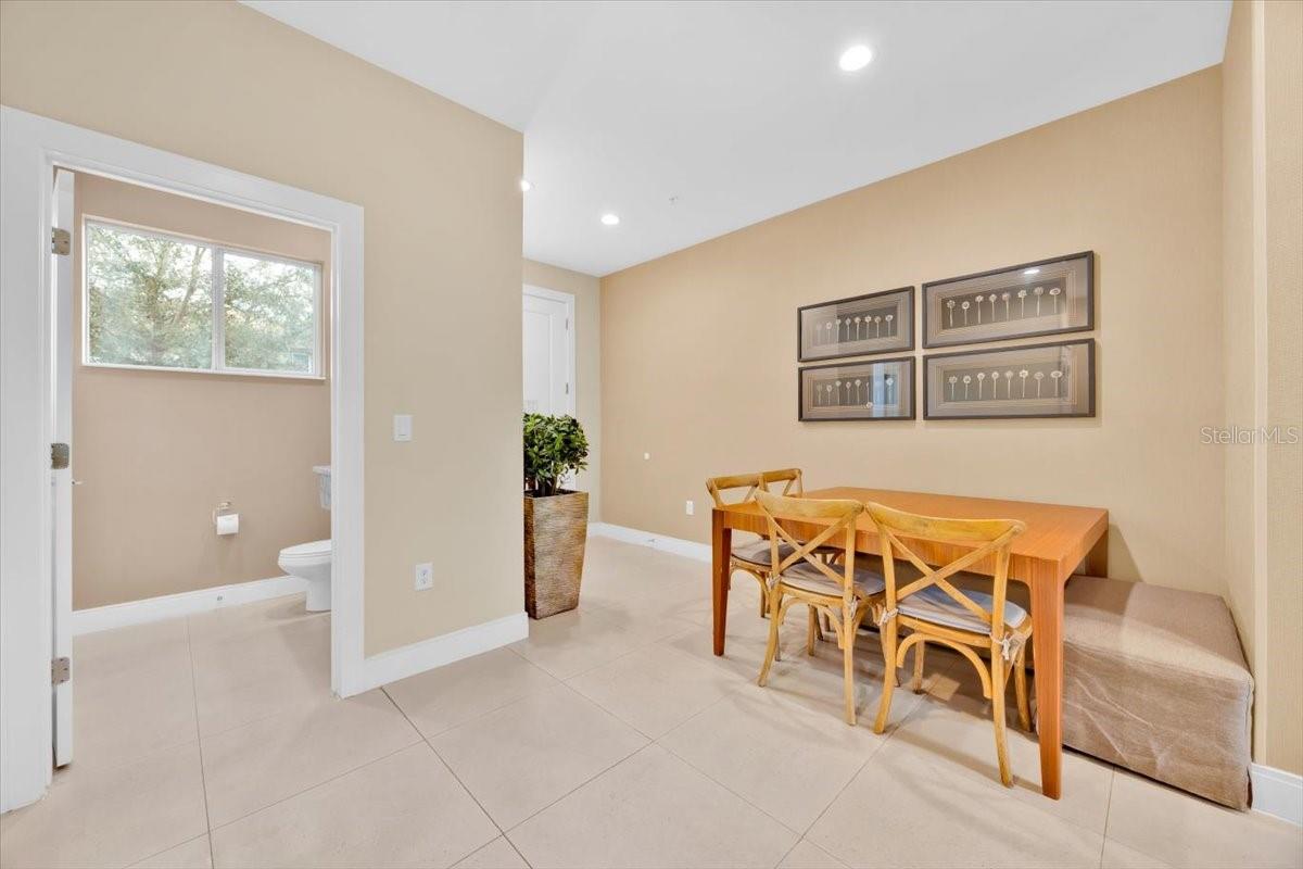 Image 4 of 32 For 7663 Recife Drive