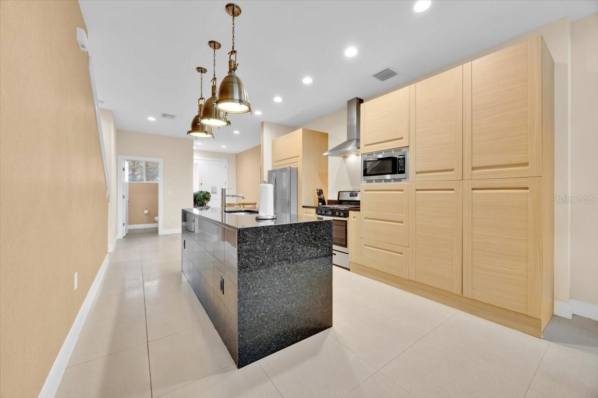 Image 9 of 32 For 7663 Recife Drive