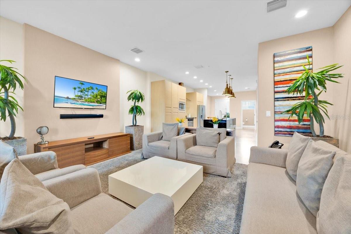 Image 13 of 32 For 7661 Recife Drive