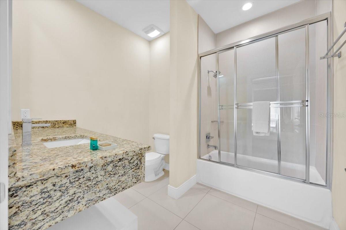 Image 21 of 32 For 7661 Recife Drive