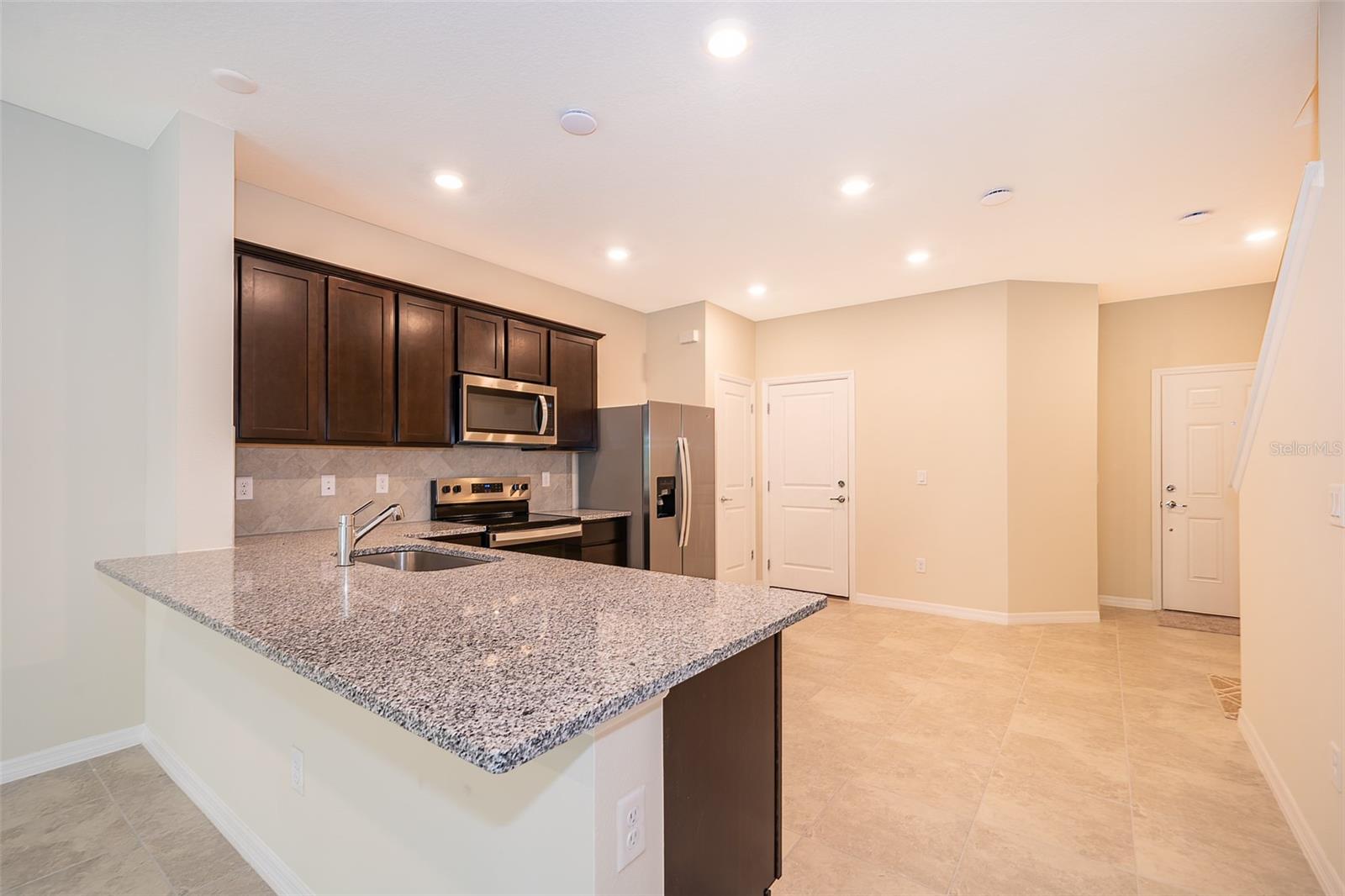 Image 8 of 25 For 4653 Sparkling Shell Avenue