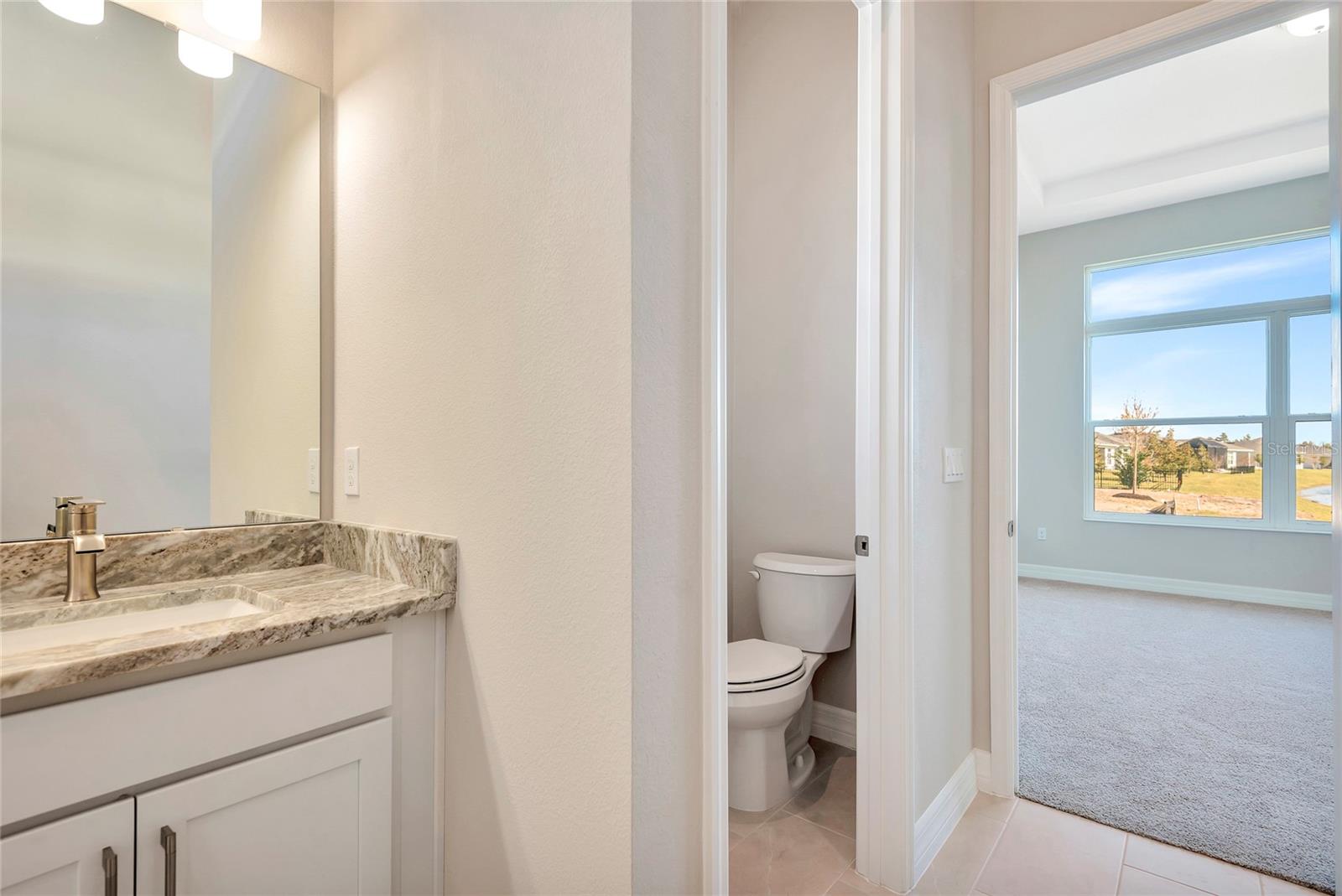 Image 14 of 30 For 889 Megano Boulevard