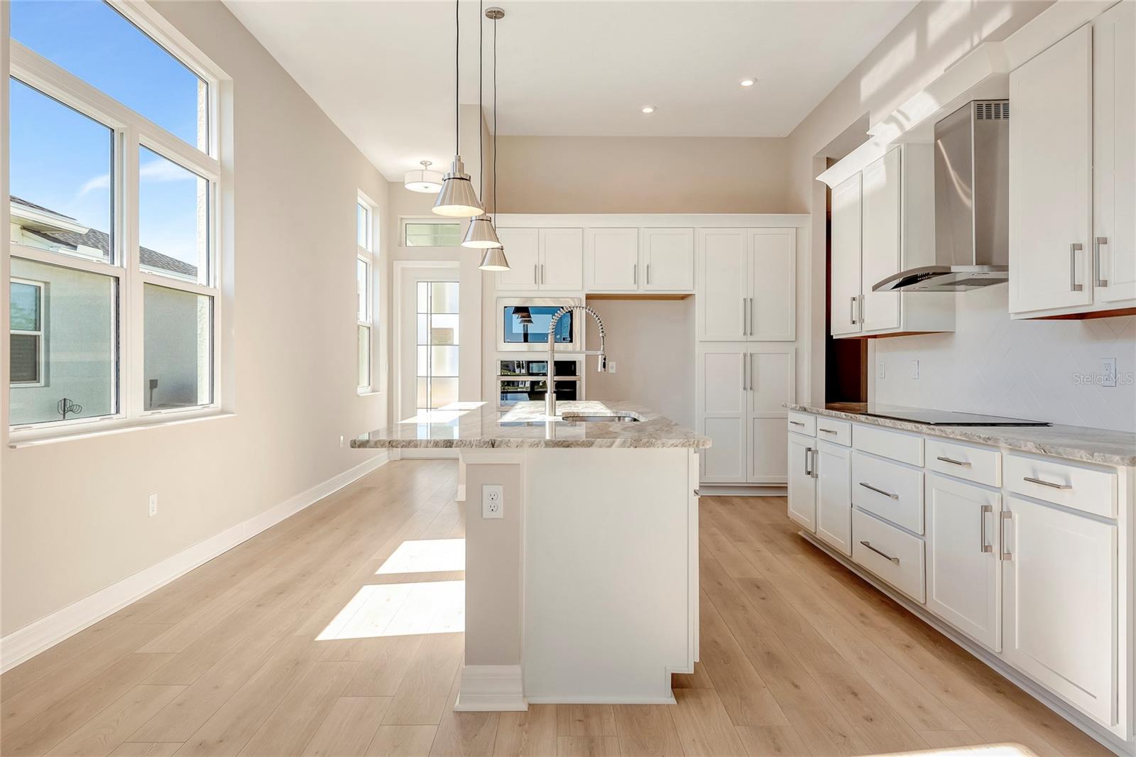 Image 4 of 30 For 889 Megano Boulevard