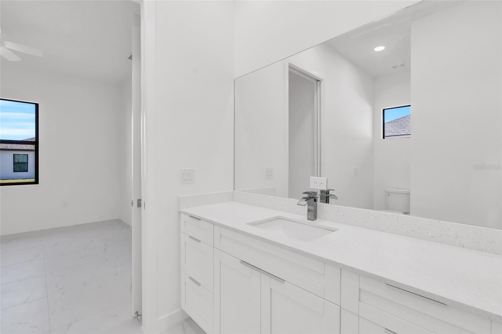 Image 22 of 31 For 3924 38th Street