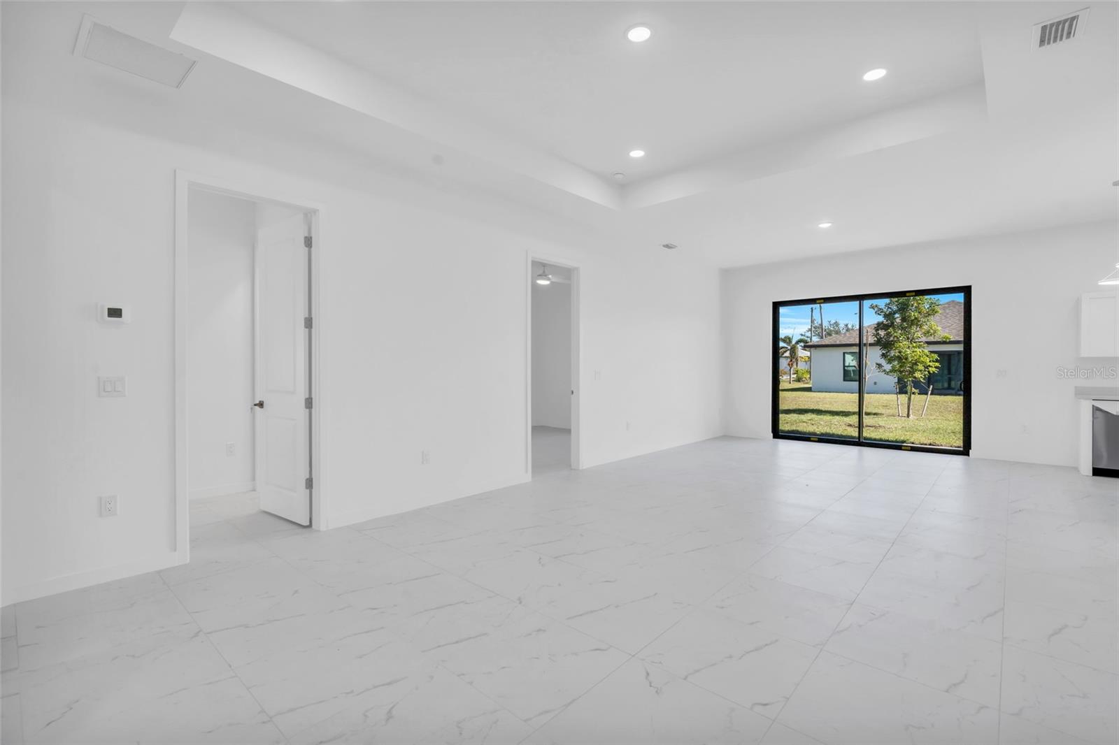 Image 6 of 31 For 3924 38th Street