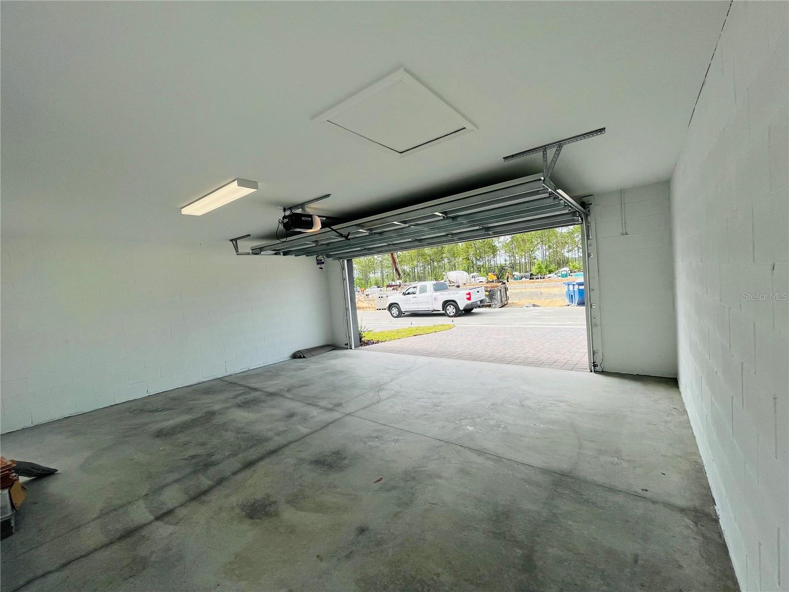 Image 16 of 46 For 15352 Burgtheater Drive