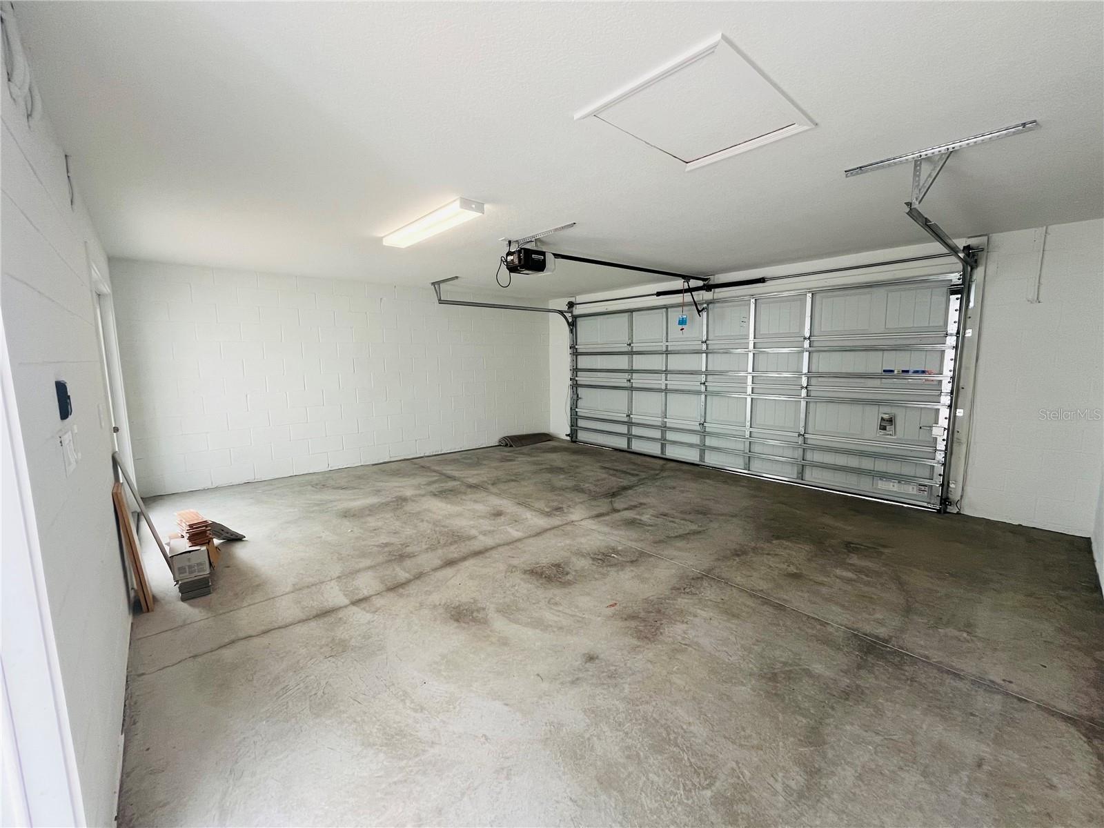 Image 17 of 46 For 15352 Burgtheater Drive