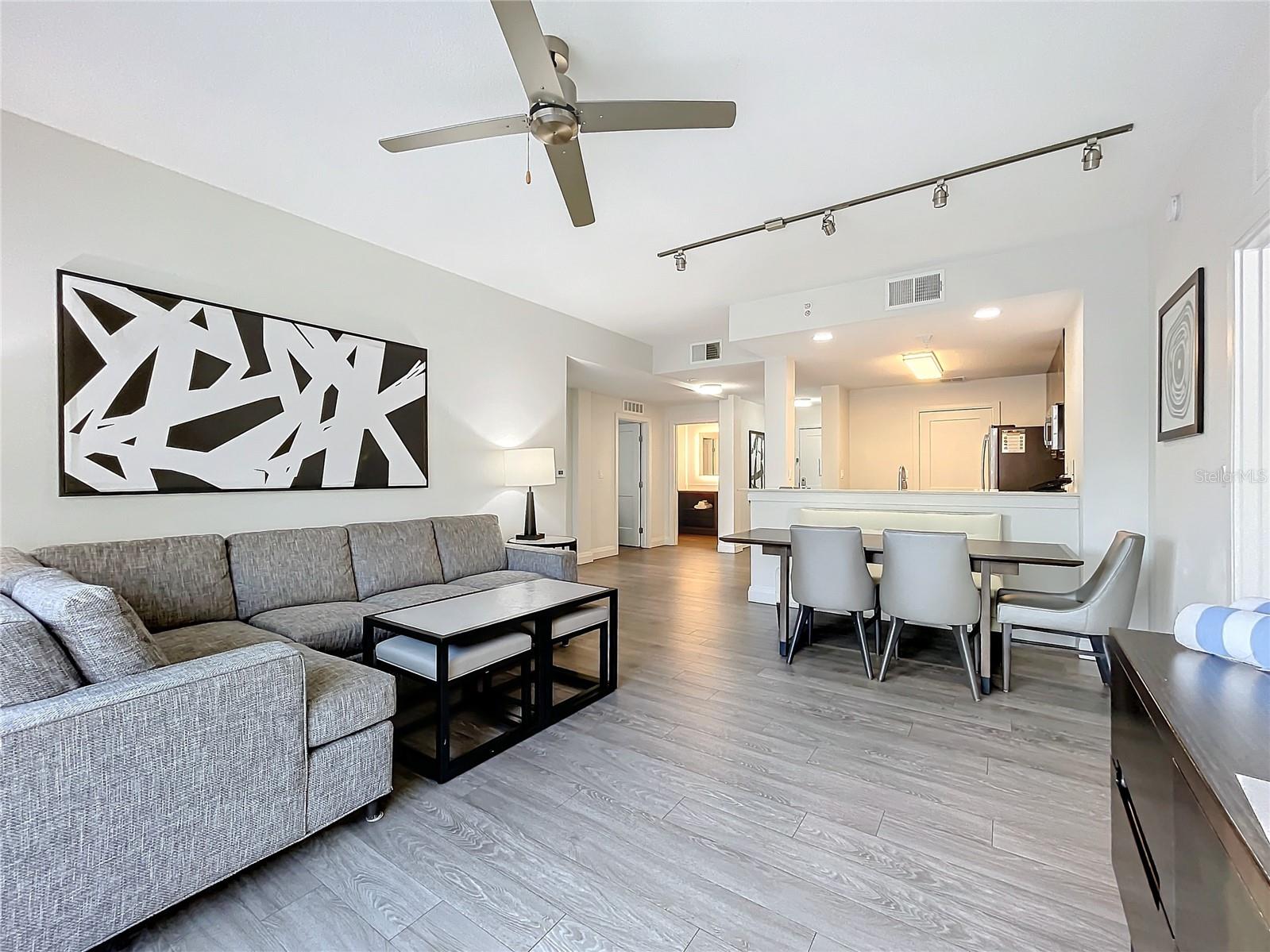 Image 12 of 29 For 14501 Grove Resort Avenue 3733