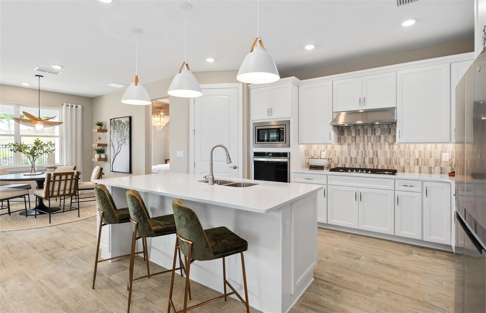 Image 3 of 15 For 2765 Redblush Terrace