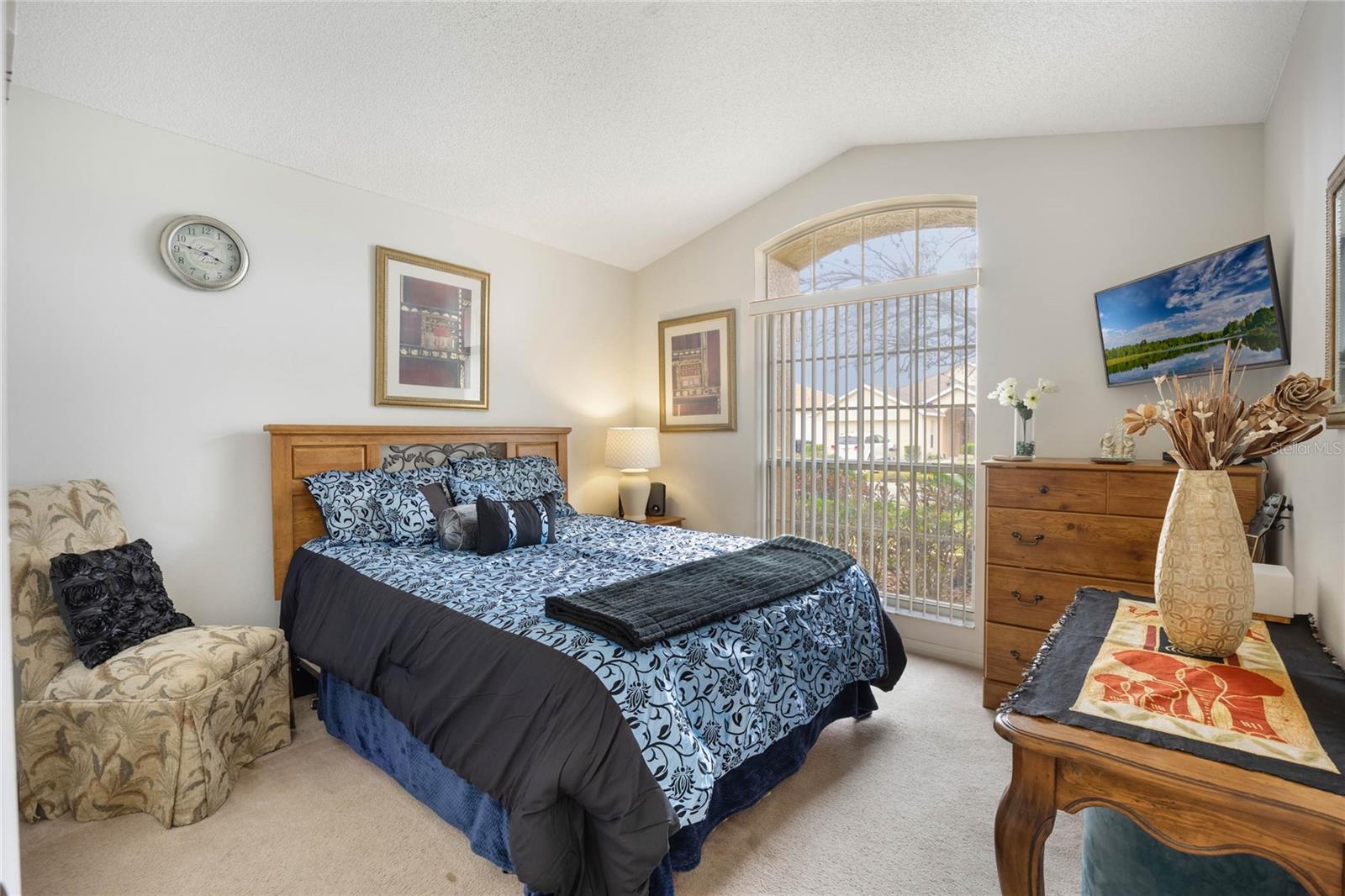 Image 15 of 72 For 130 Bloomingdale Drive
