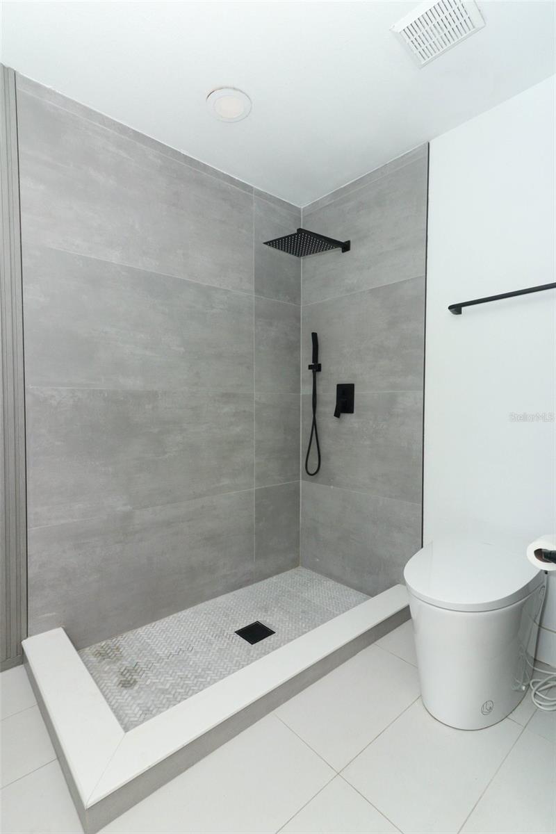 Image 30 of 76 For 5136 Stratemeyer Drive