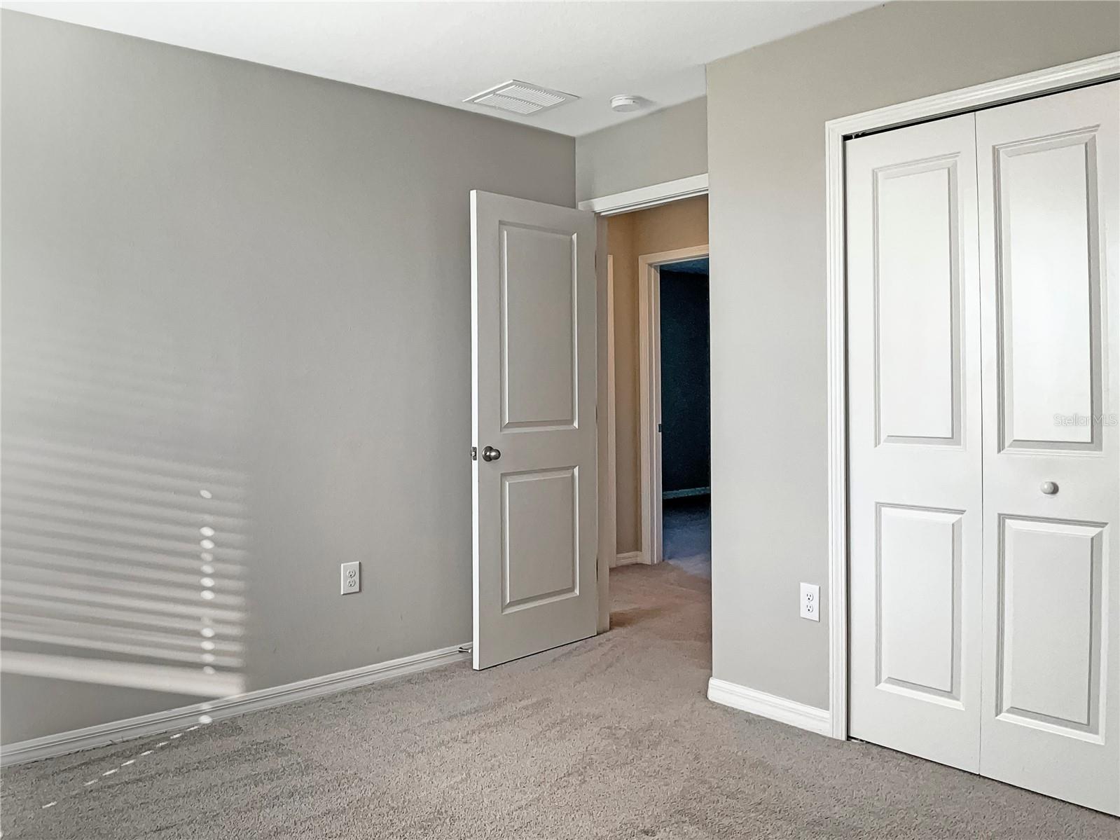 Image 21 of 29 For 14853 Crescent Rock Drive