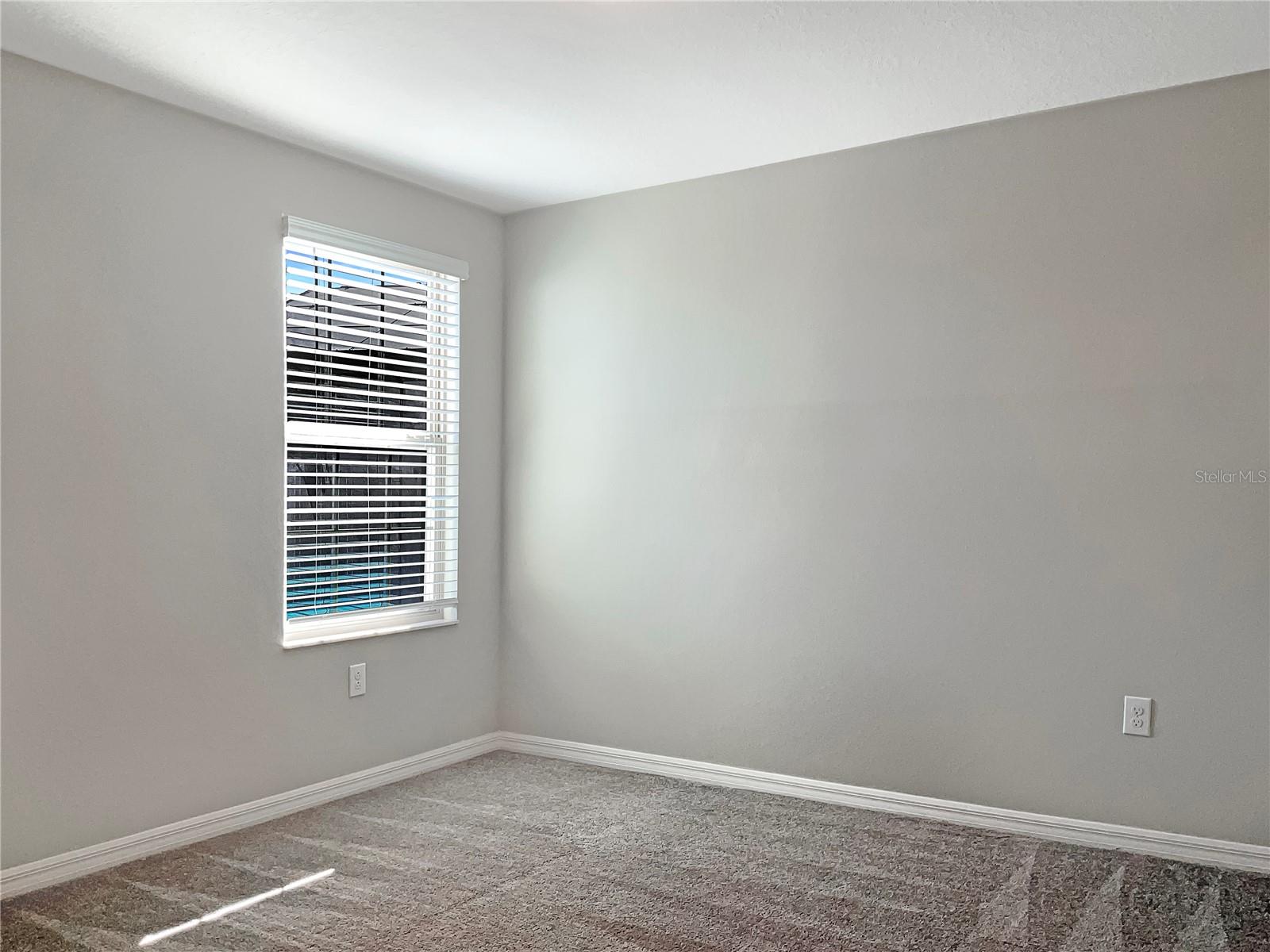 Image 22 of 29 For 14853 Crescent Rock Drive