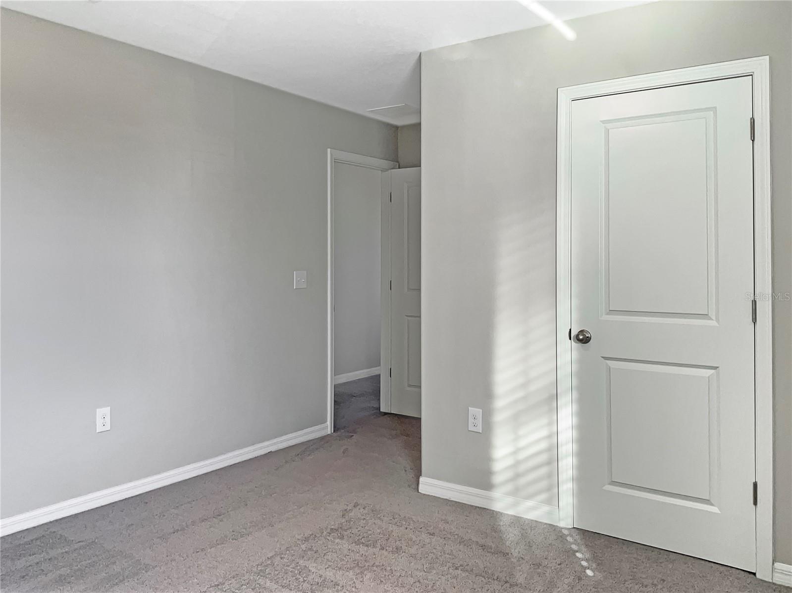 Image 23 of 29 For 14853 Crescent Rock Drive