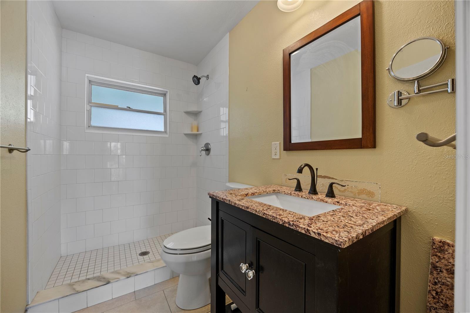 Image 17 of 26 For 318 182nd Avenue E