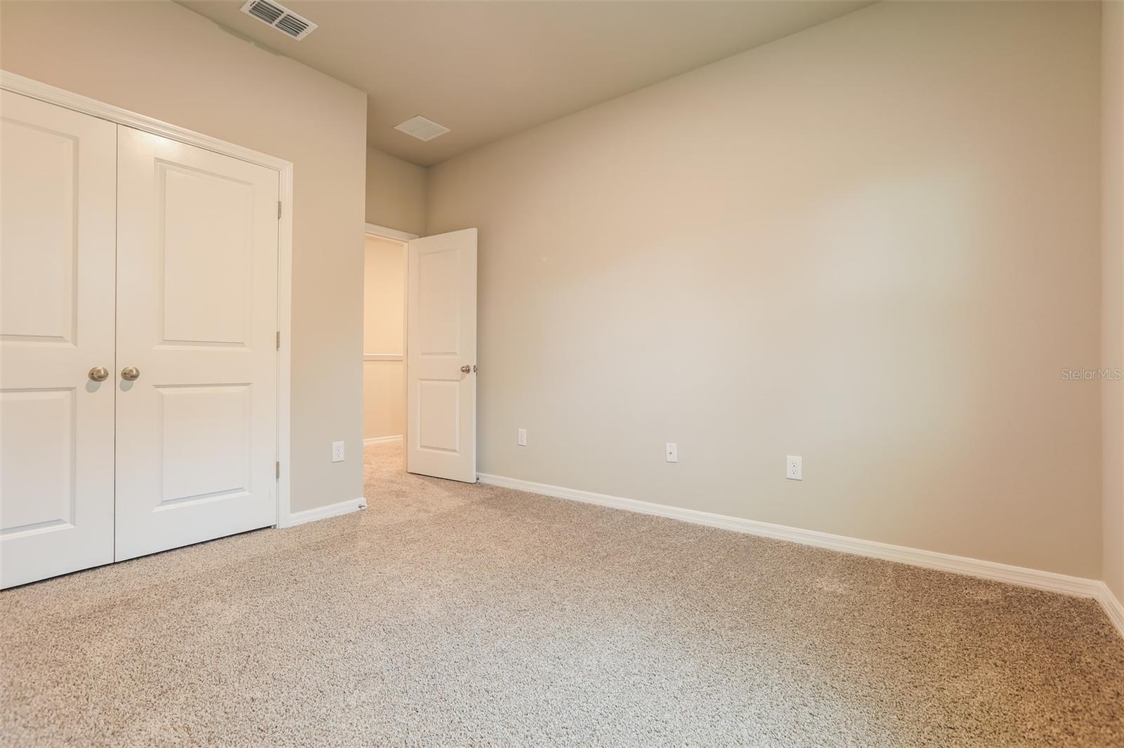Image 12 of 17 For 11511 Woodleaf Drive