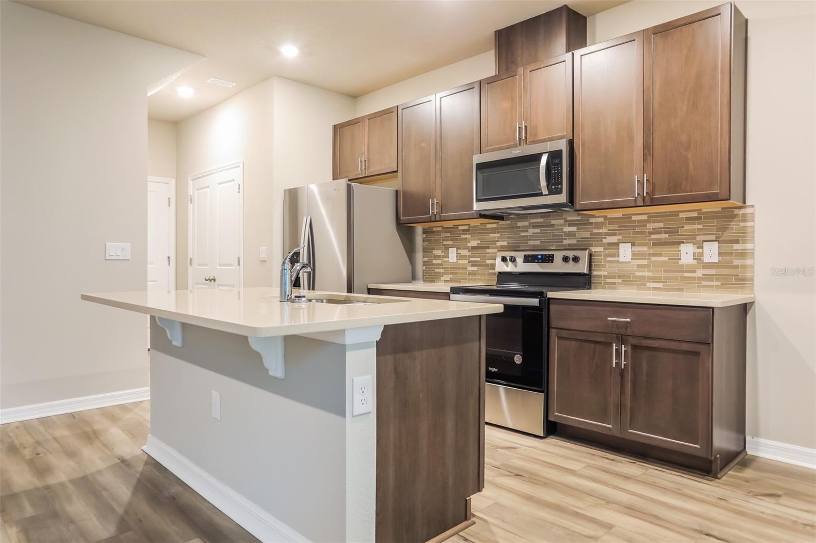 Image 6 of 17 For 11511 Woodleaf Drive