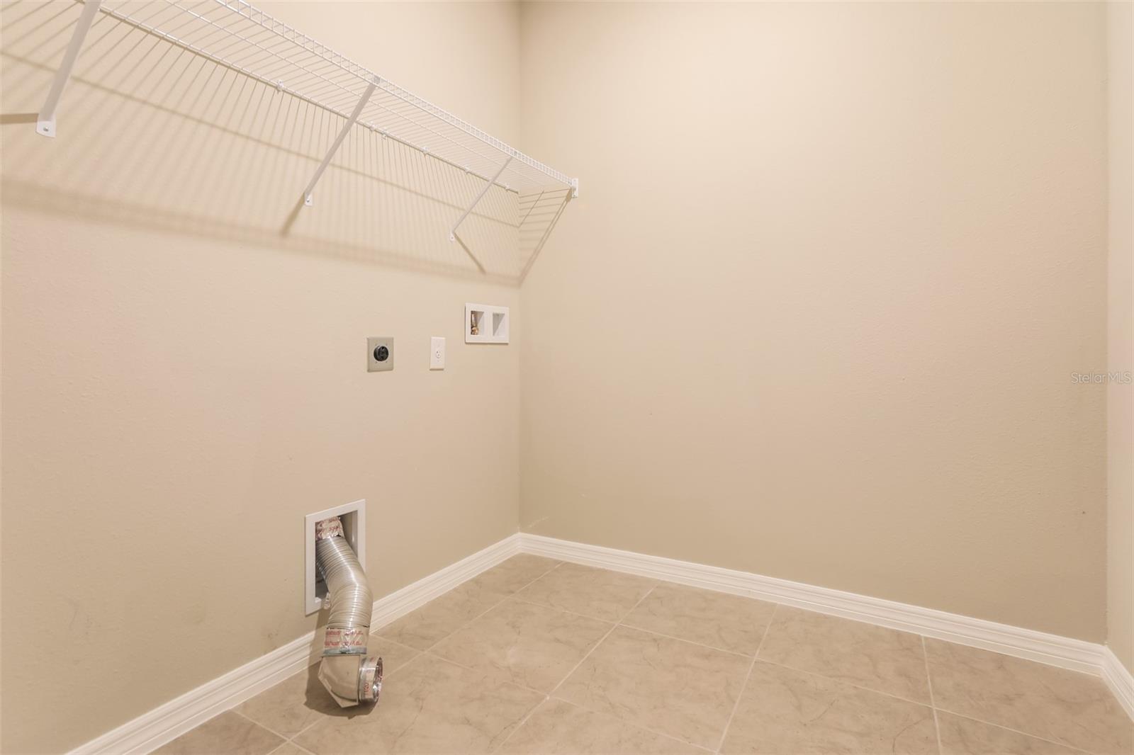 Image 8 of 17 For 11511 Woodleaf Drive