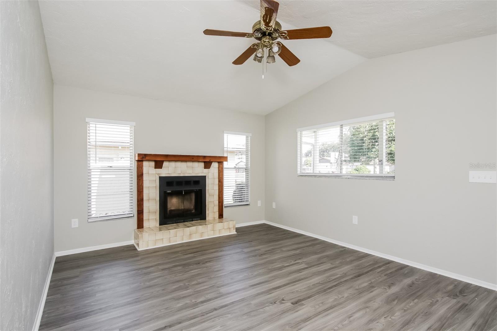 Image 3 of 16 For 1080 Bacon Avenue
