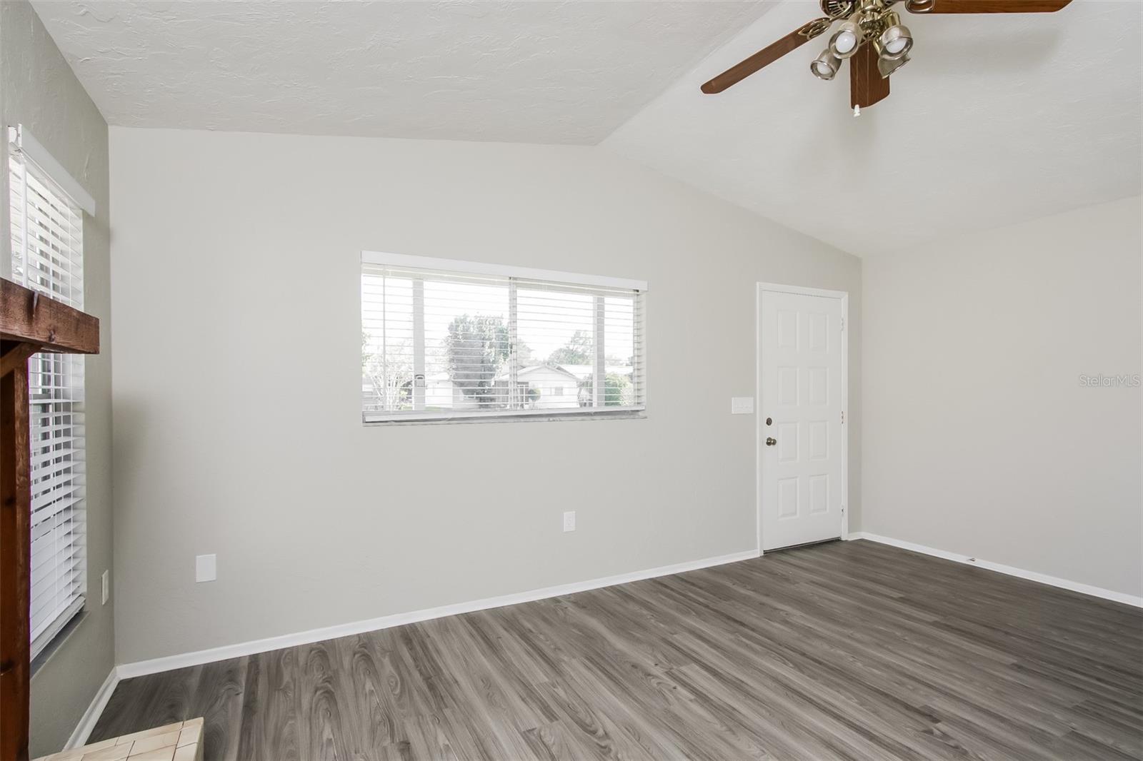 Image 4 of 16 For 1080 Bacon Avenue