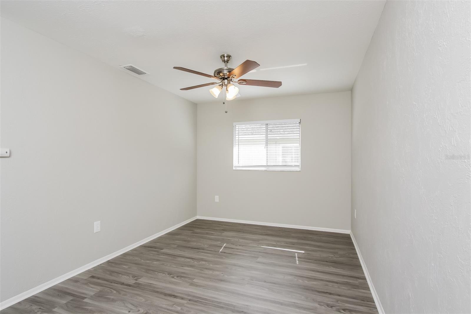 Image 5 of 16 For 1080 Bacon Avenue