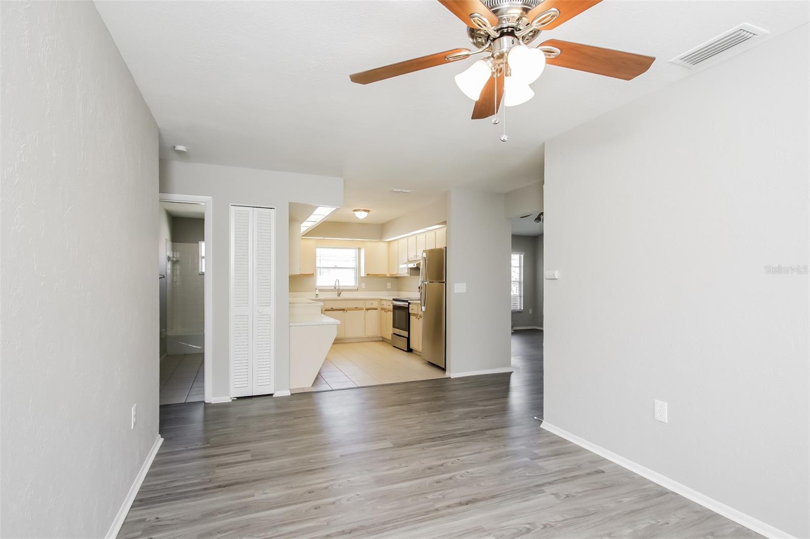 Image 6 of 16 For 1080 Bacon Avenue