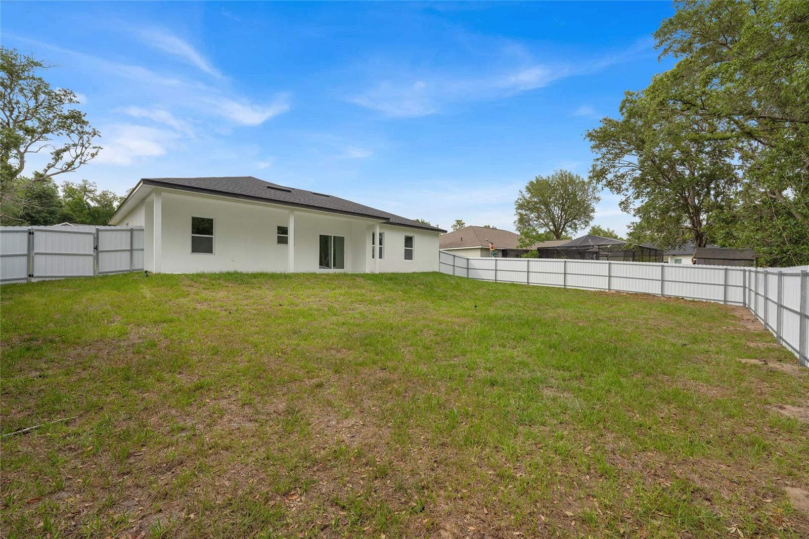 Image 31 of 35 For 7897 Fieldstone Drive