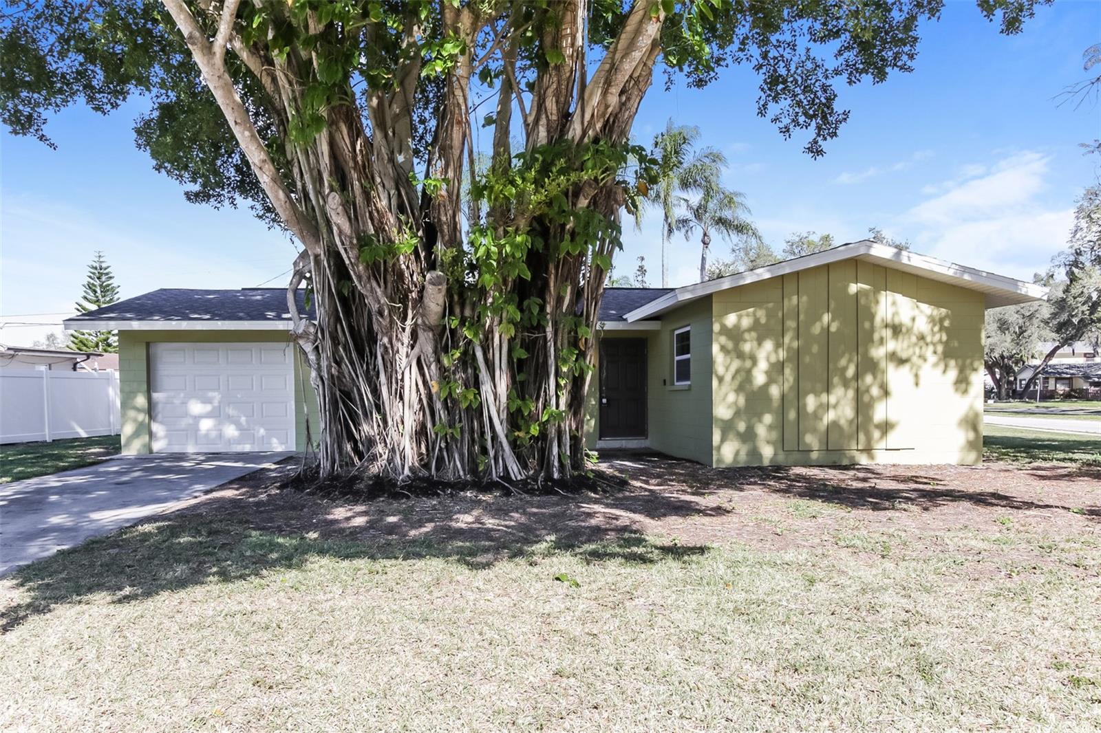 Details for 5427 Knollwood Place, SARASOTA, FL 34232