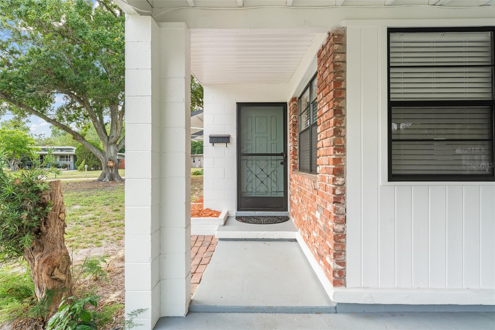 Image 38 of 41 For 6045 Dogwood Drive