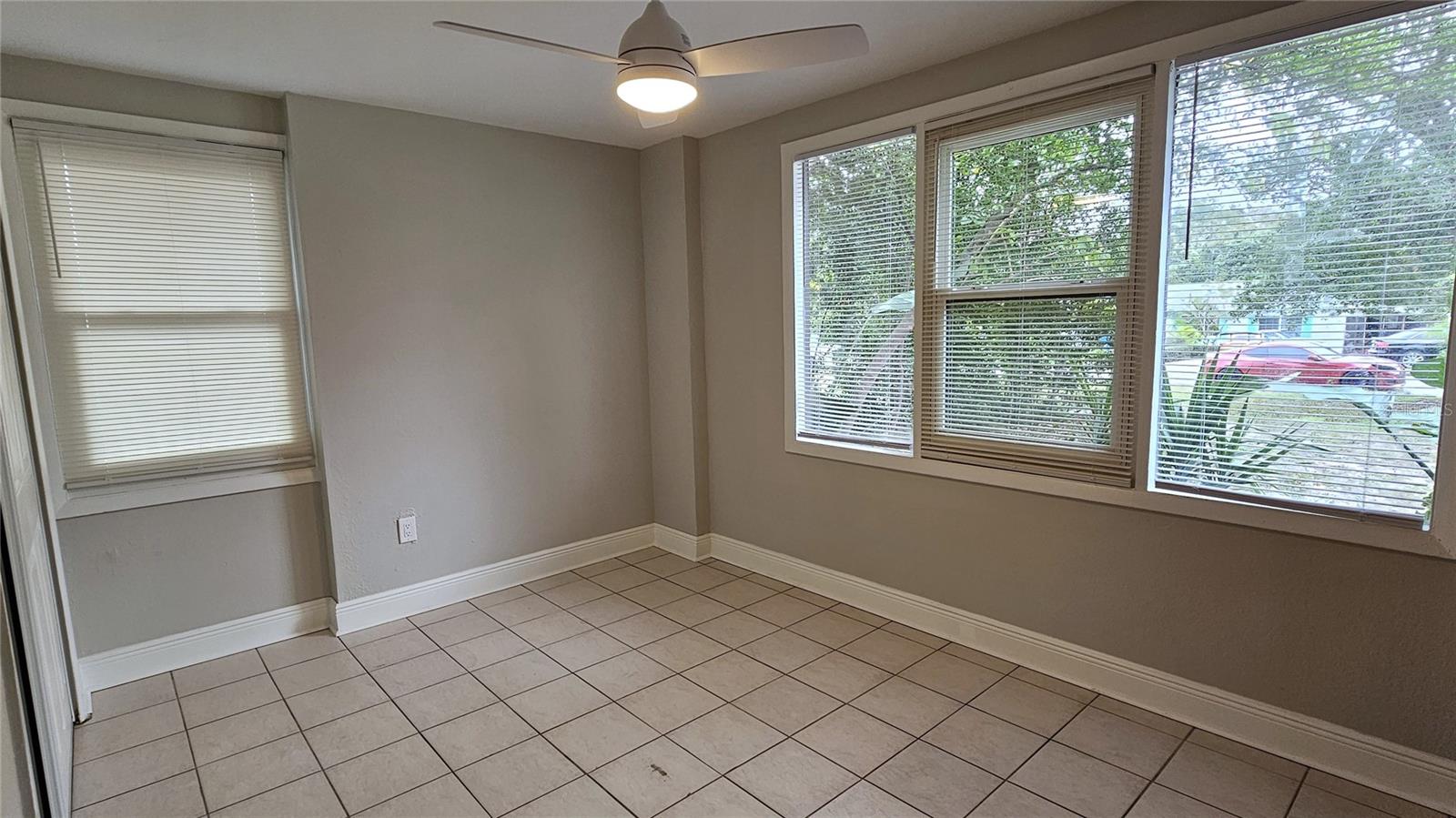 Image 16 of 25 For 5616 Clearview Drive