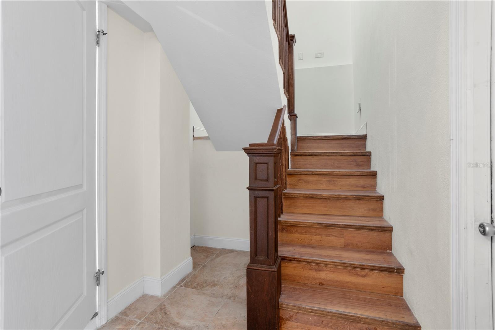Image 22 of 47 For 2531 Ludlow Street
