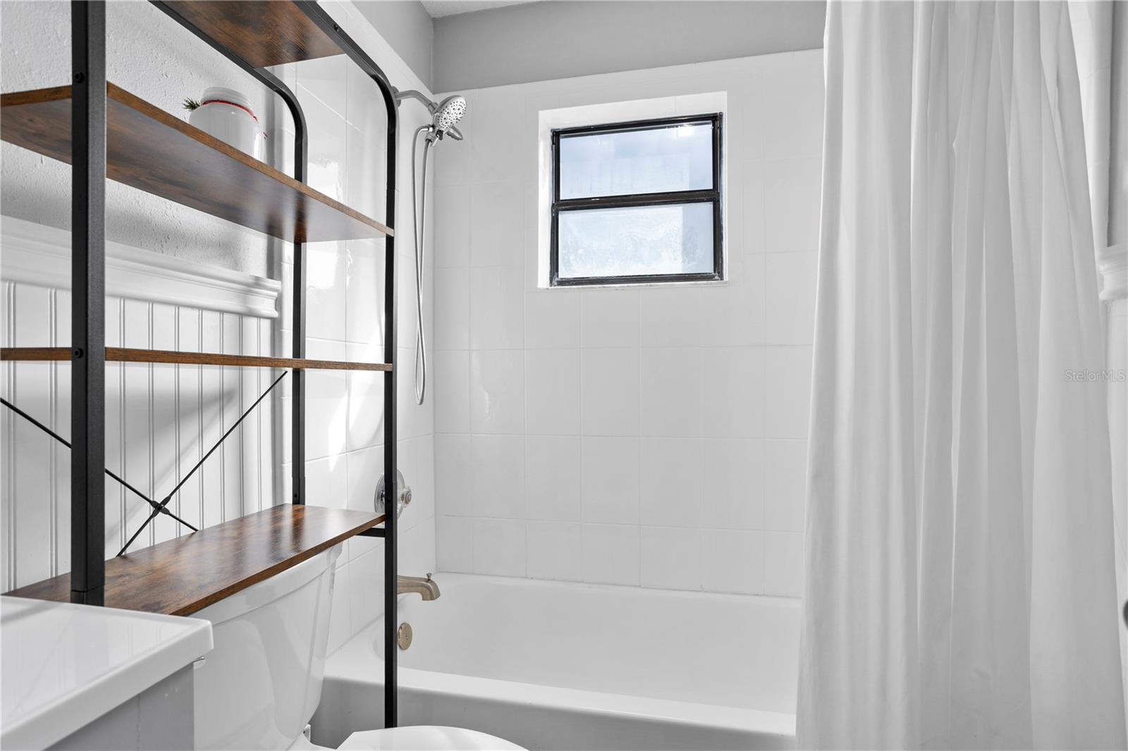 Image 35 of 47 For 2531 Ludlow Street